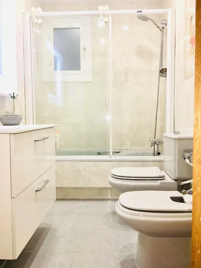 Apartamento Cartella 4 Habitaciones Barselona 0*,