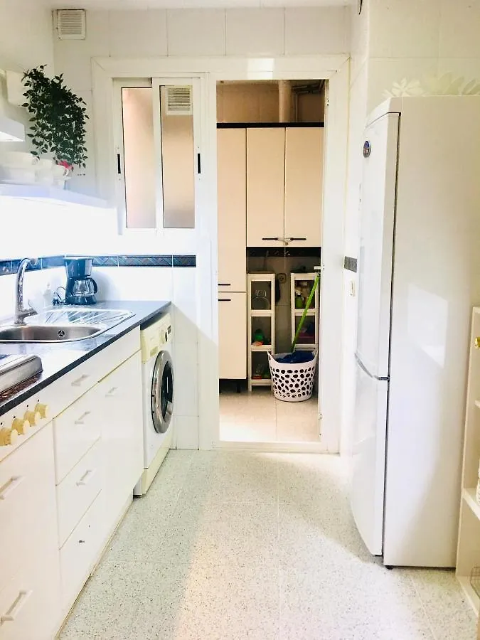 Apartamento Cartella 4 Habitaciones Barcelona Spanien