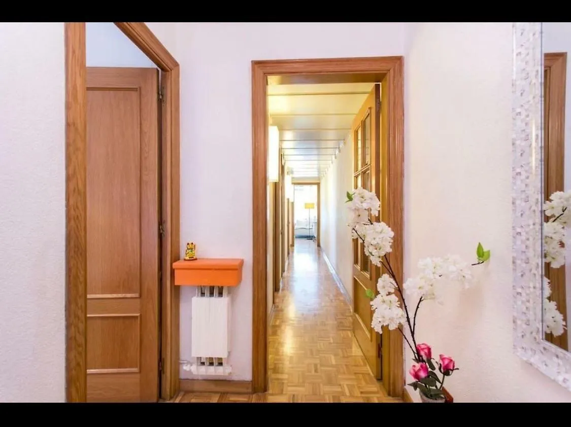 Apartamento Cartella 4 Habitaciones Barcelona Apartment